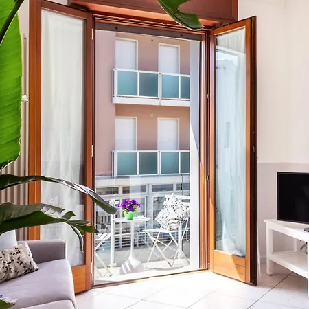 Casa Gabriella Apartment *